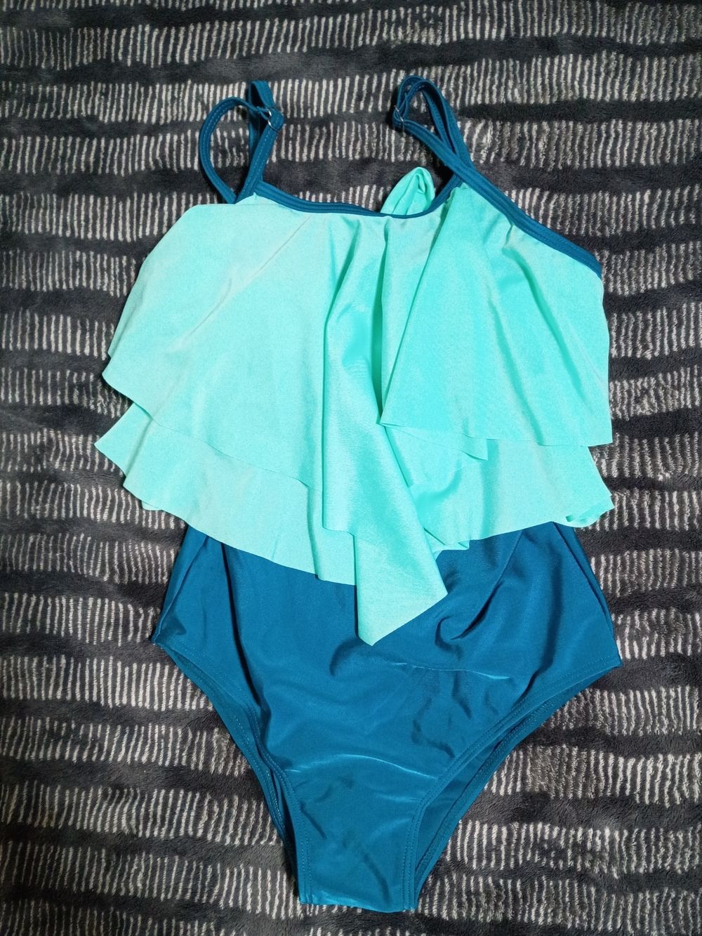 Tomolant Girls Teal Layered Ruffle One-Piece Swimsuit Sz 12